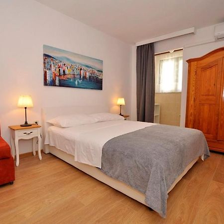 Apartmani More Drvenik  Esterno foto