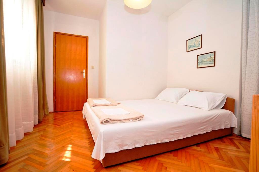 Apartmani More Drvenik  Esterno foto
