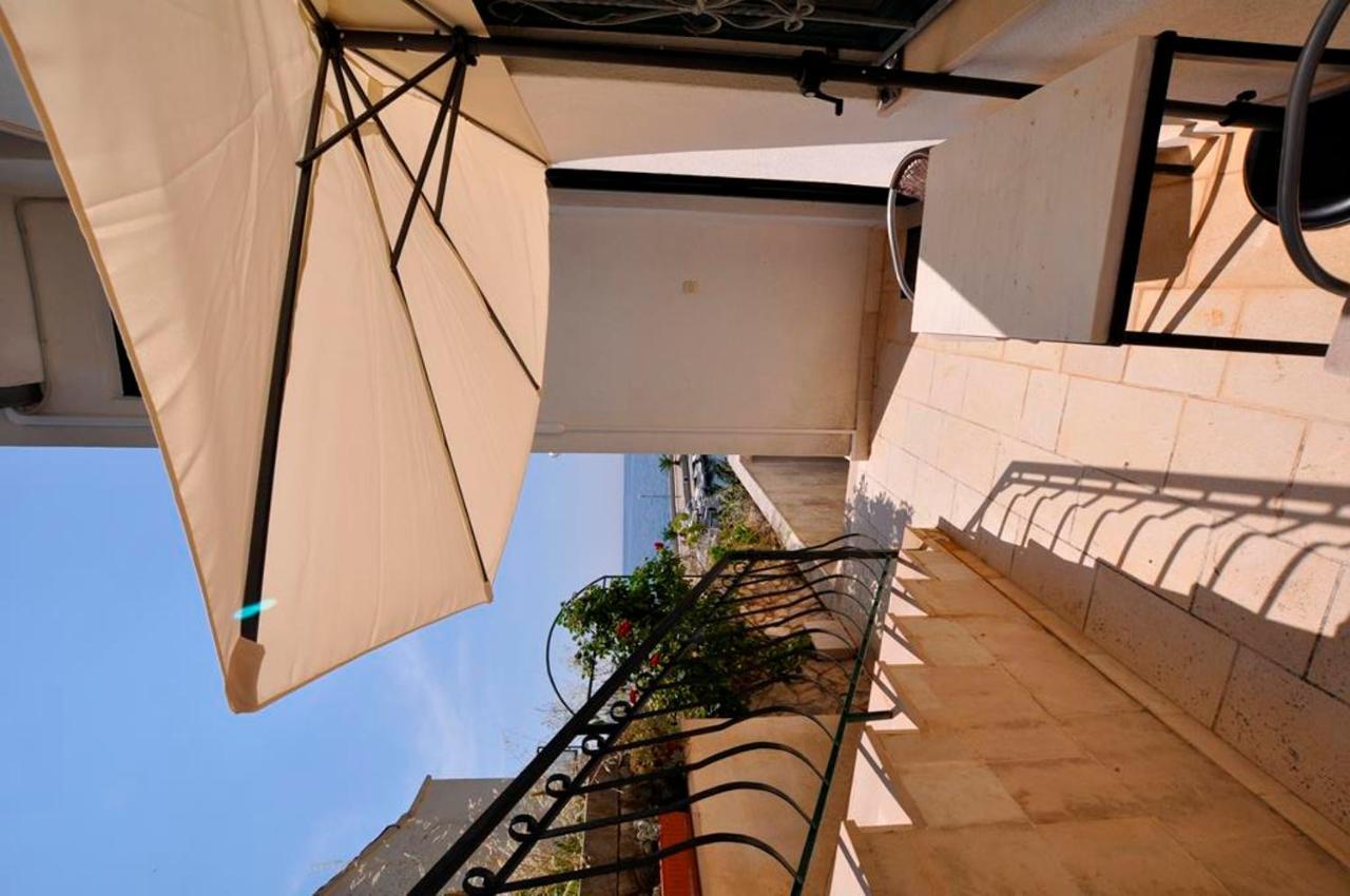 Apartmani More Drvenik  Esterno foto